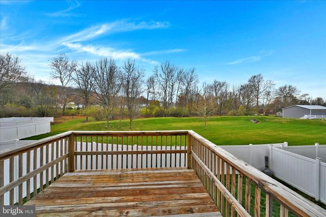 1008 DAISY DR, Temple, PA 19560