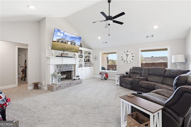 122 Advent Drive, Winder, GA 30680