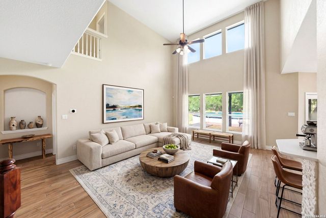 28130 George Obrien, San Antonio, TX 78260