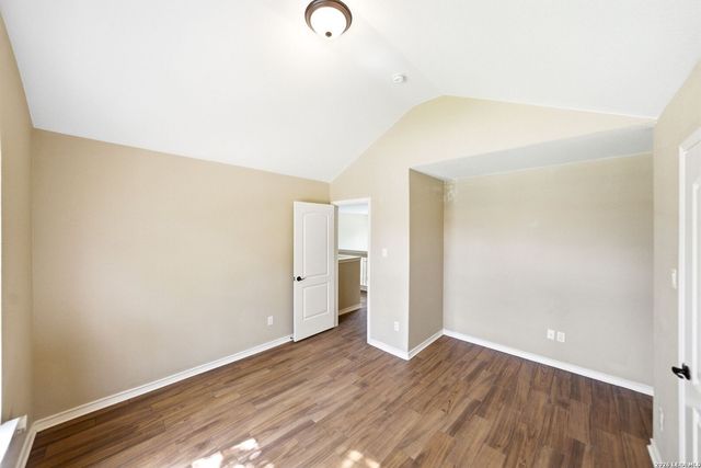 28130 George Obrien, San Antonio, TX 78260
