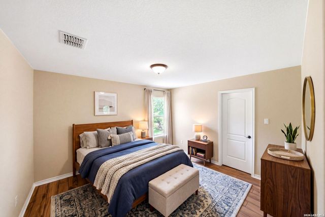 28130 George Obrien, San Antonio, TX 78260