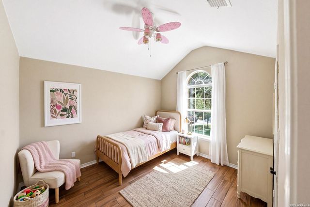 28130 George Obrien, San Antonio, TX 78260