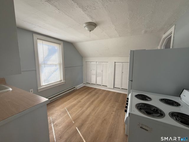 2-12 Lyon Street, Putnam, CT 06260