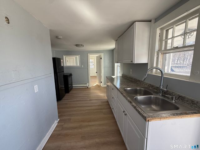 2-12 Lyon Street, Putnam, CT 06260