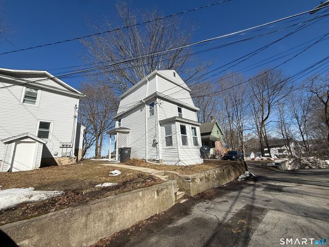 2-12 Lyon Street, Putnam, CT 06260