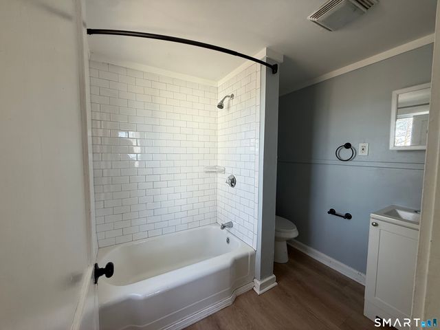 2-12 Lyon Street, Putnam, CT 06260