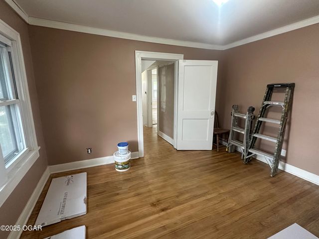 206 S Connor Avenue, Joplin, MO 64801