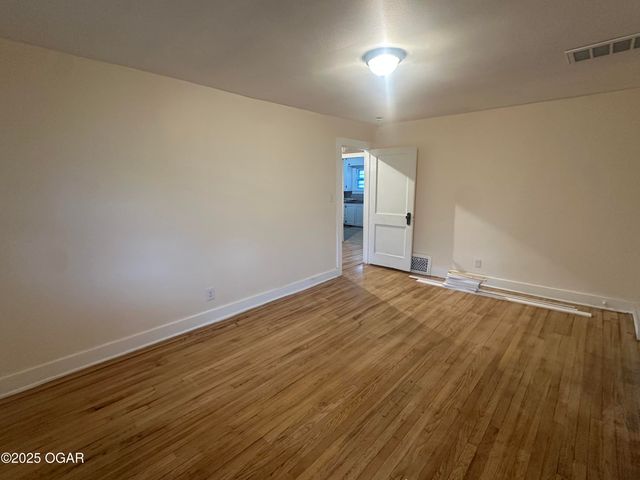 206 S Connor Avenue, Joplin, MO 64801