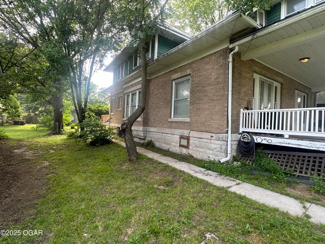 206 S Connor Avenue, Joplin, MO 64801