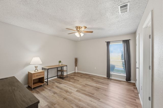 2306 Carol Good Lane, Carrollton, TX 75006