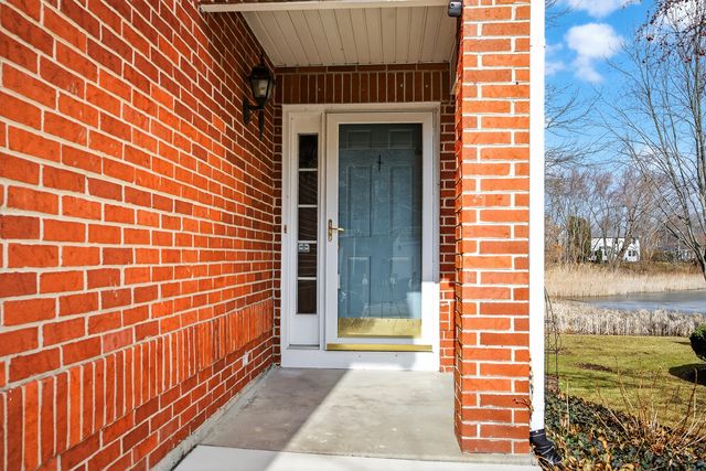 1650 W Ethans Glen Drive, Palatine, IL 60067