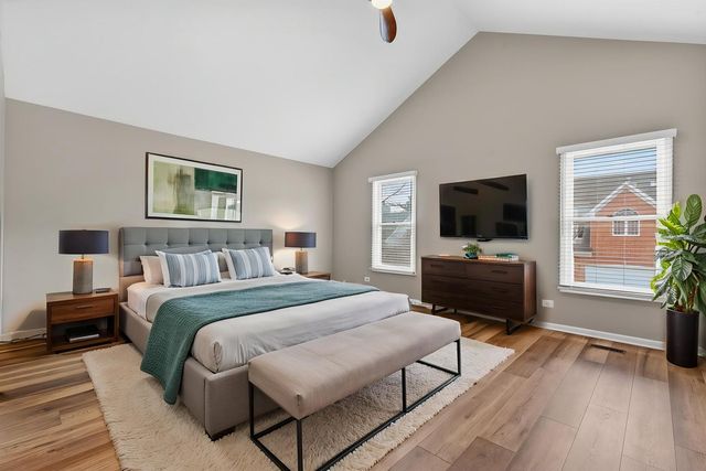 1650 W Ethans Glen Drive, Palatine, IL 60067