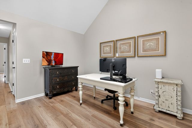 1650 W Ethans Glen Drive, Palatine, IL 60067