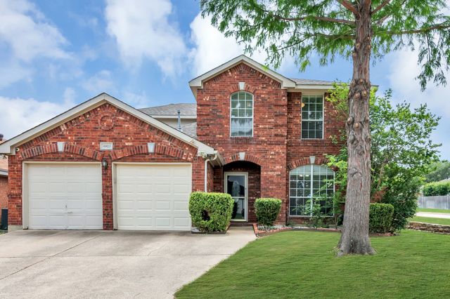 6813 Andress Drive, Fort Worth, TX 76132