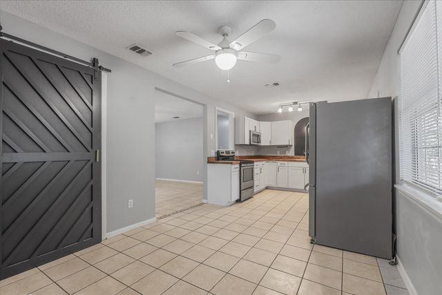 2032 Harriet Drive, Tallahassee, FL 32303