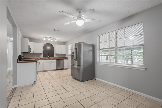 2032 Harriet Drive, Tallahassee, FL 32303