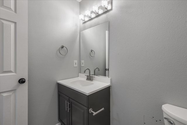 2032 Harriet Drive, Tallahassee, FL 32303