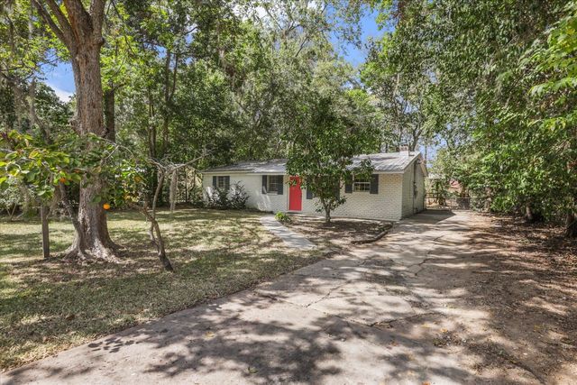2032 Harriet Drive, Tallahassee, FL 32303