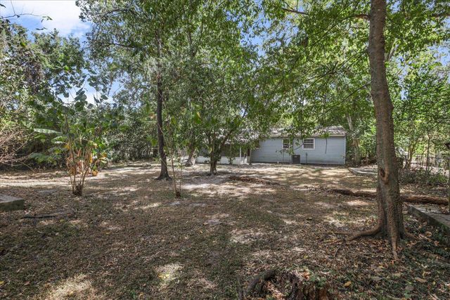 2032 Harriet Drive, Tallahassee, FL 32303