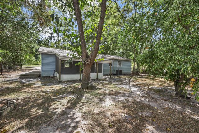 2032 Harriet Drive, Tallahassee, FL 32303