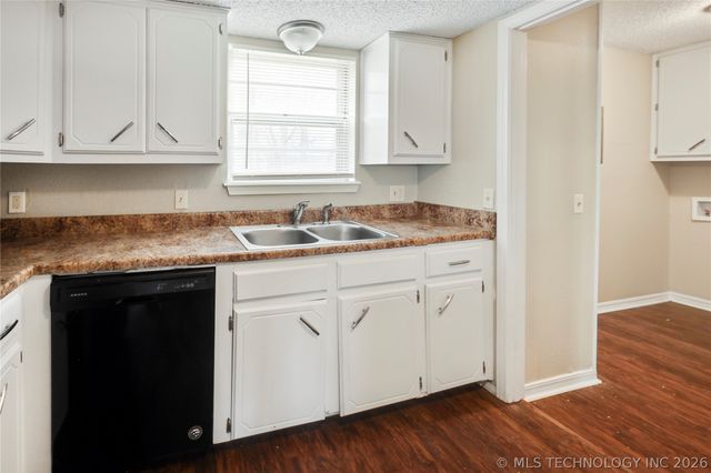 28 W Goodykoontz Avenue, Sapulpa, OK 74066