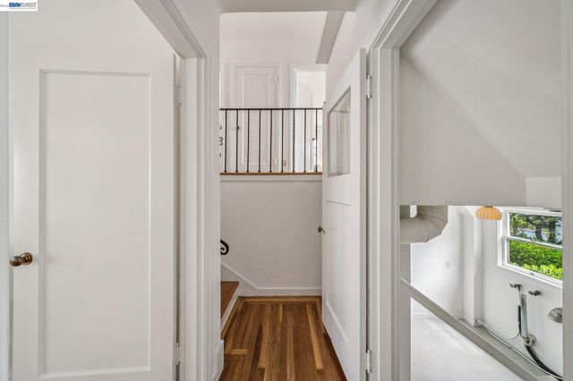 2843 Central Ave, Alameda, CA 94501