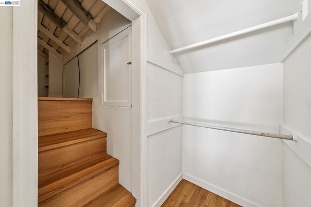 2843 Central Ave, Alameda, CA 94501