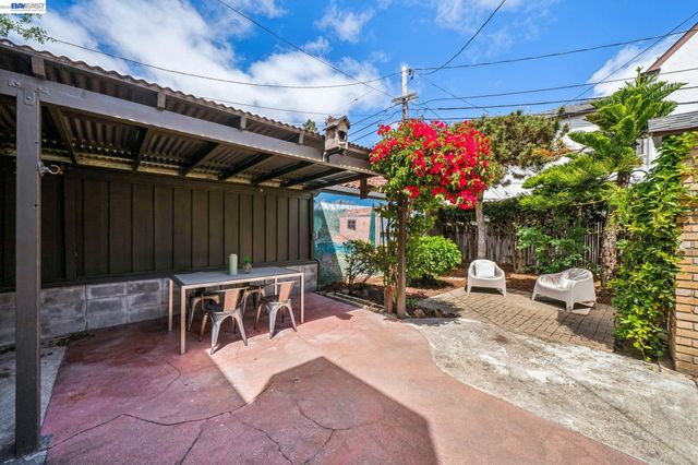 2843 Central Ave, Alameda, CA 94501