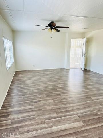 575 S Lyon 159, Hemet, CA 92543