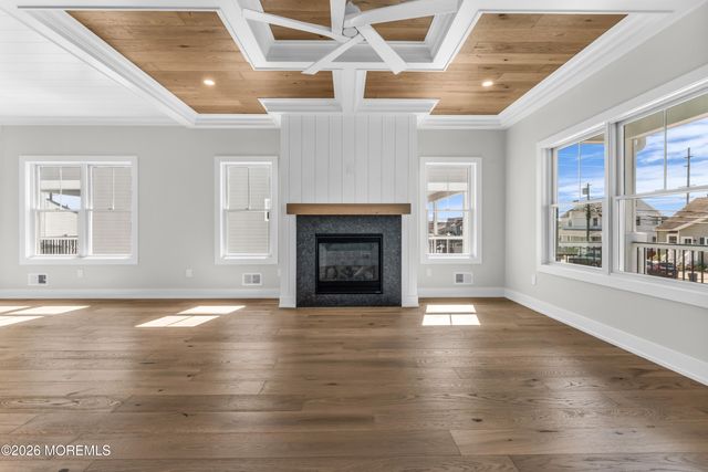 119 New Brunswick Avenue, Lavallette, NJ 08735