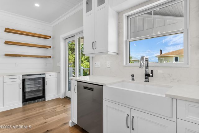 119 New Brunswick Avenue, Lavallette, NJ 08735