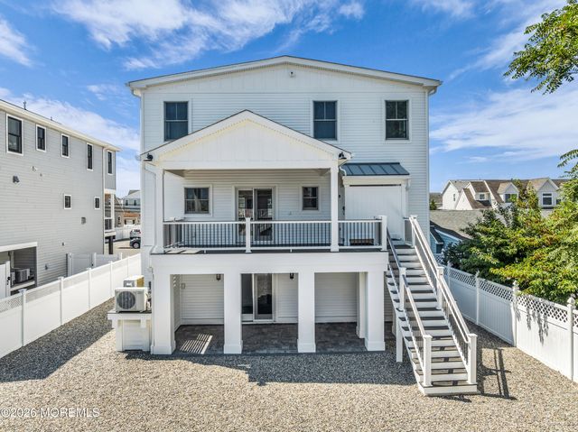 119 New Brunswick Avenue, Lavallette, NJ 08735