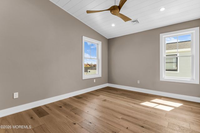 119 New Brunswick Avenue, Lavallette, NJ 08735