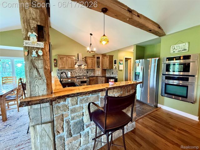2543 Greenwood Road, Lapeer Township, MI 48446