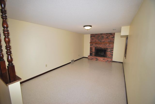 1901 Yorkshire Avenue S, Hopkins, MN 55305