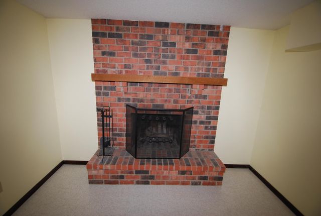 1901 Yorkshire Avenue S, Hopkins, MN 55305