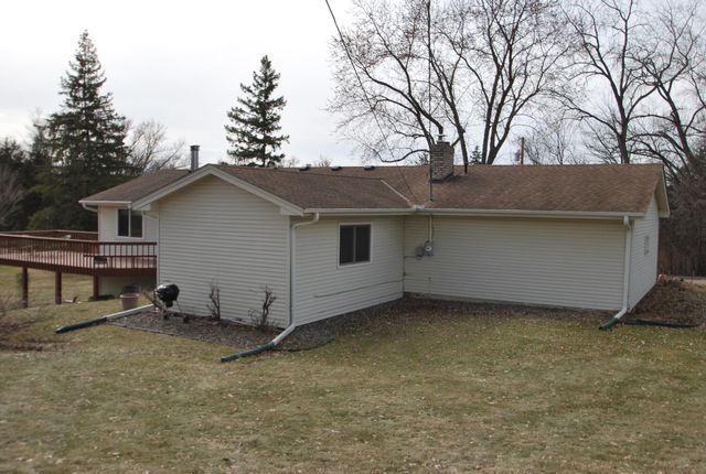 1901 Yorkshire Avenue S, Hopkins, MN 55305