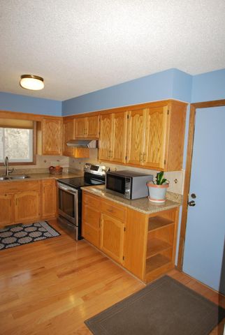 1901 Yorkshire Avenue S, Hopkins, MN 55305