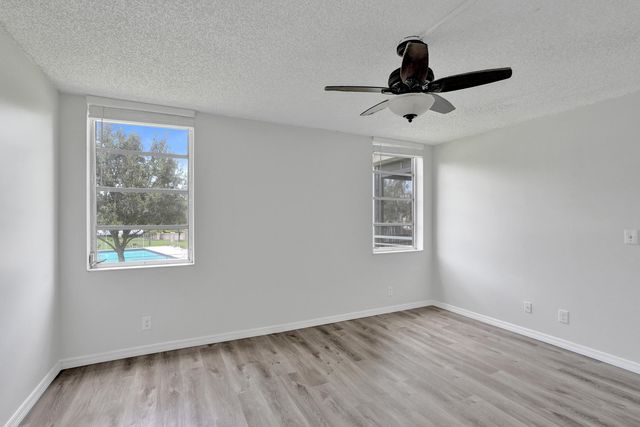 1920 SABAL PALM Drive 203, Davie, FL 33324