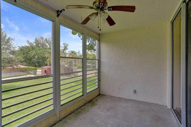 1920 SABAL PALM Drive 203, Davie, FL 33324