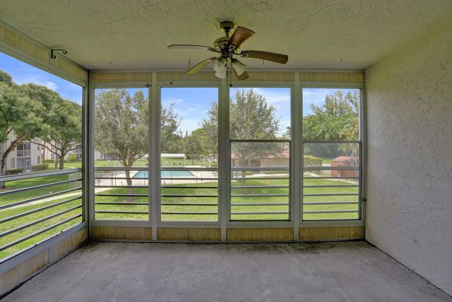 1920 SABAL PALM Drive 203, Davie, FL 33324