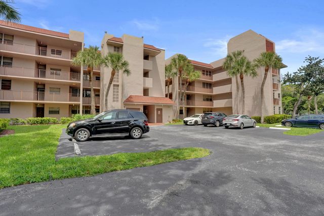 1920 SABAL PALM Drive 203, Davie, FL 33324