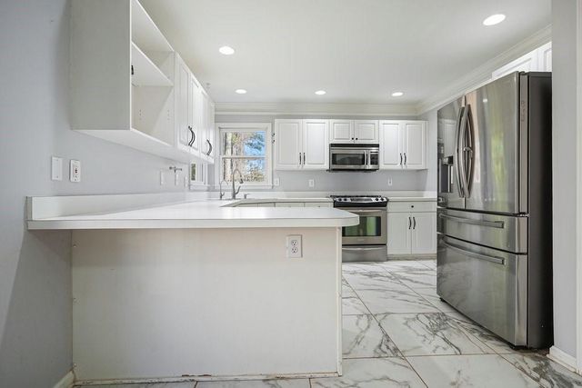 2102 Kendall Close NW, Acworth, GA 30102