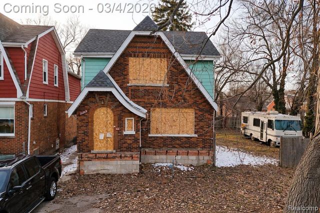 20203 Hull Street, Highland Park, MI 48203