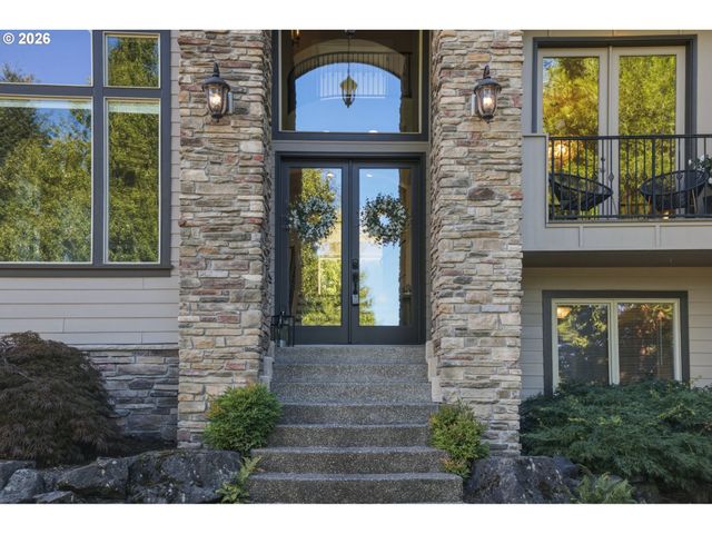 3390 QUAIL RIDGE Ct, West Linn, OR 97068