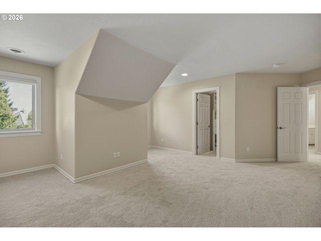 3390 QUAIL RIDGE Ct, West Linn, OR 97068