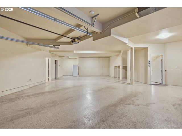 3390 QUAIL RIDGE Ct, West Linn, OR 97068