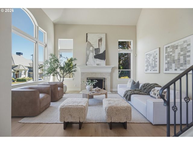 3390 QUAIL RIDGE Ct, West Linn, OR 97068