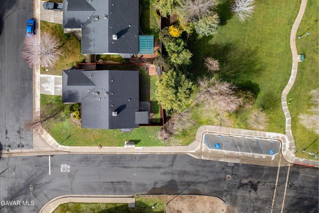 363 Pepper Drive, Tehachapi, CA 93561