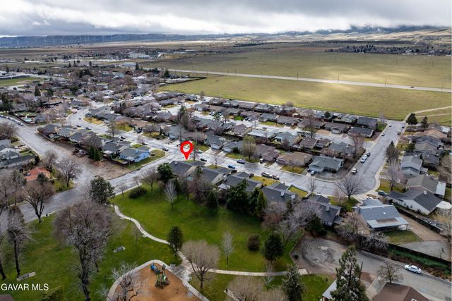 363 Pepper Drive, Tehachapi, CA 93561
